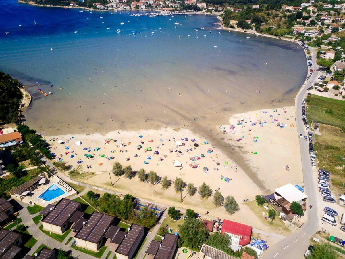 Apartman Rebecca Kampor Kültér fotó